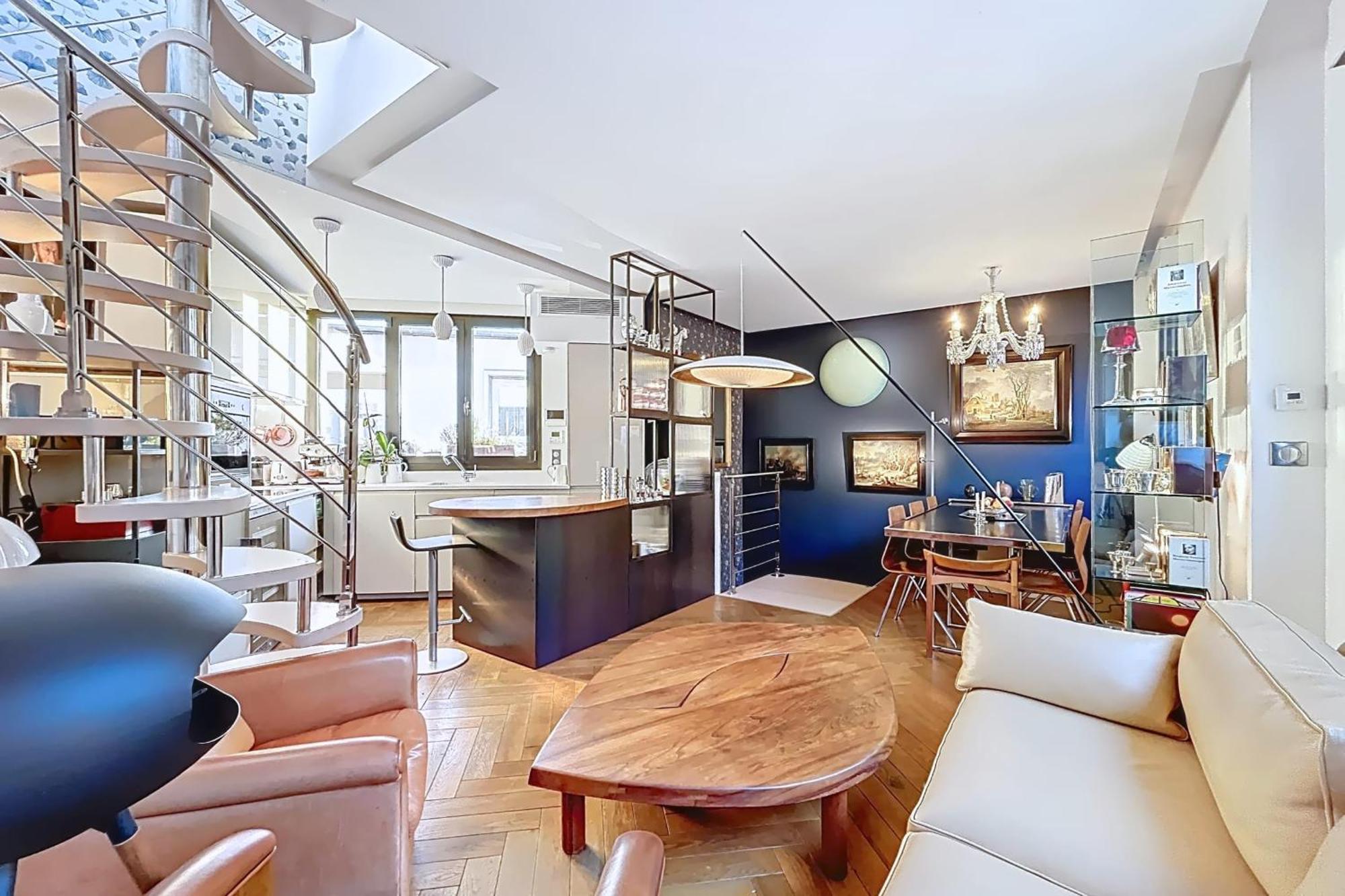 House With Rooftop And Hot Tub Eiffel Tower View *